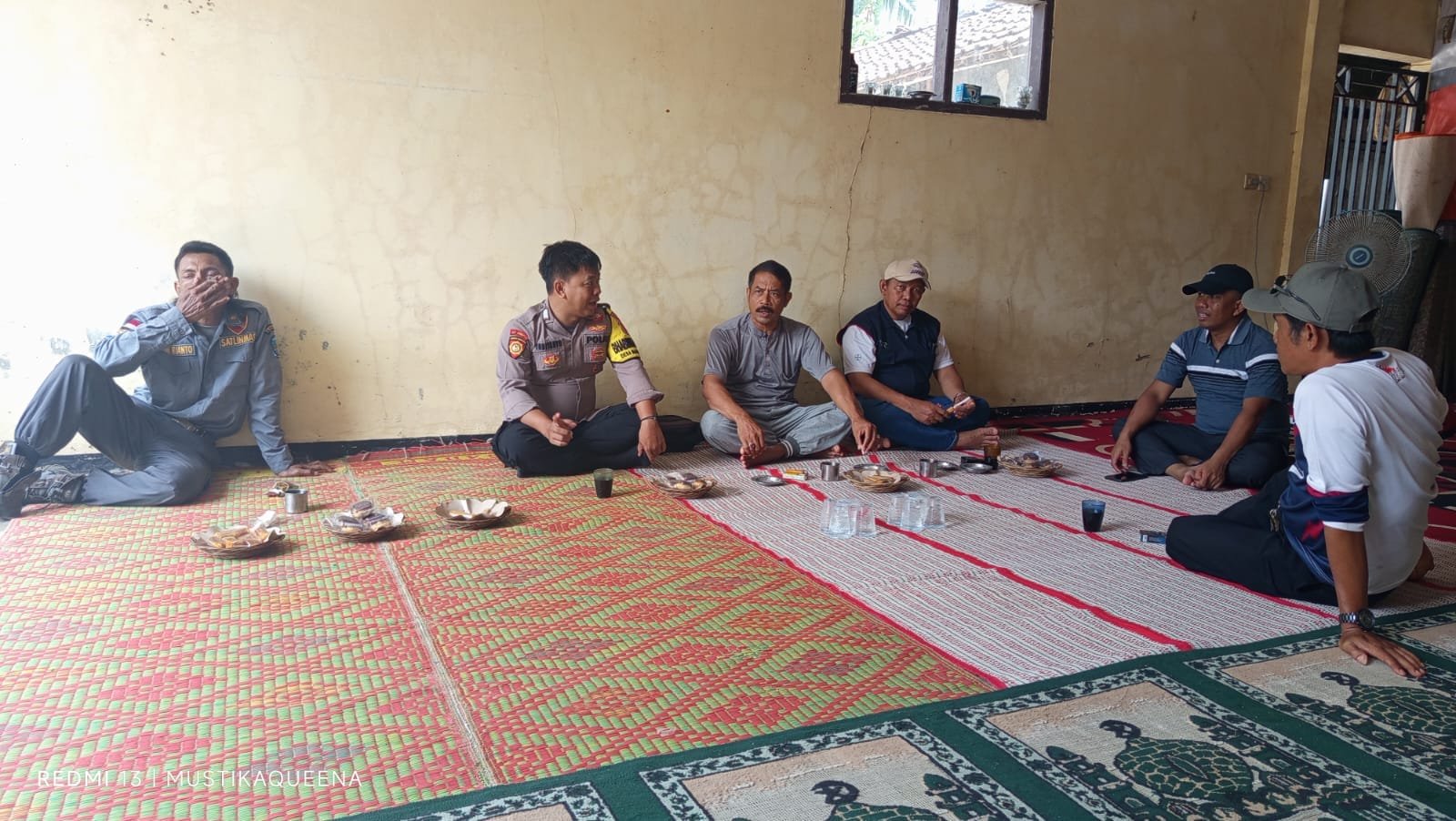 Bhabinkamtibmas Polsek Padaherang Sambangi Warga Desa Maruyungsari, Perkuat Keamanan dan Silaturahmi