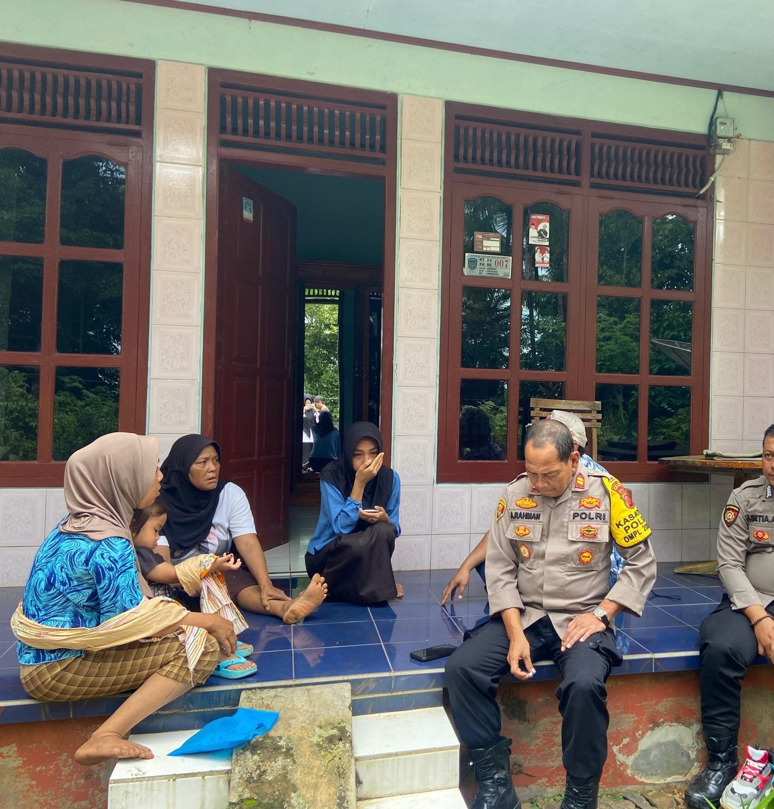 Kapolsek Padaherang Laksanakan Sambang Silaturahmi di Desa Panyutran, Warga Dukung Harkamtibmas