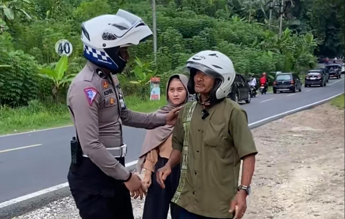 polantas pangandaran bantu lansia