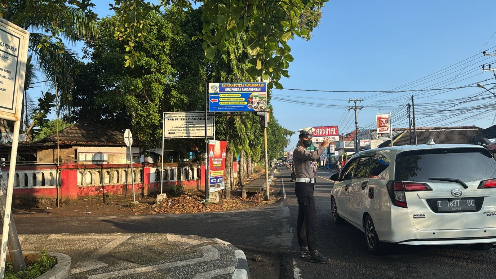 Pengaturan lalu lintas sekolah