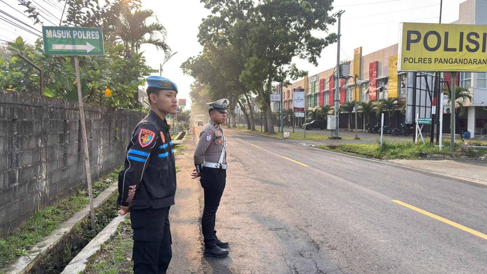 PELAYANAN GATUR PAGI