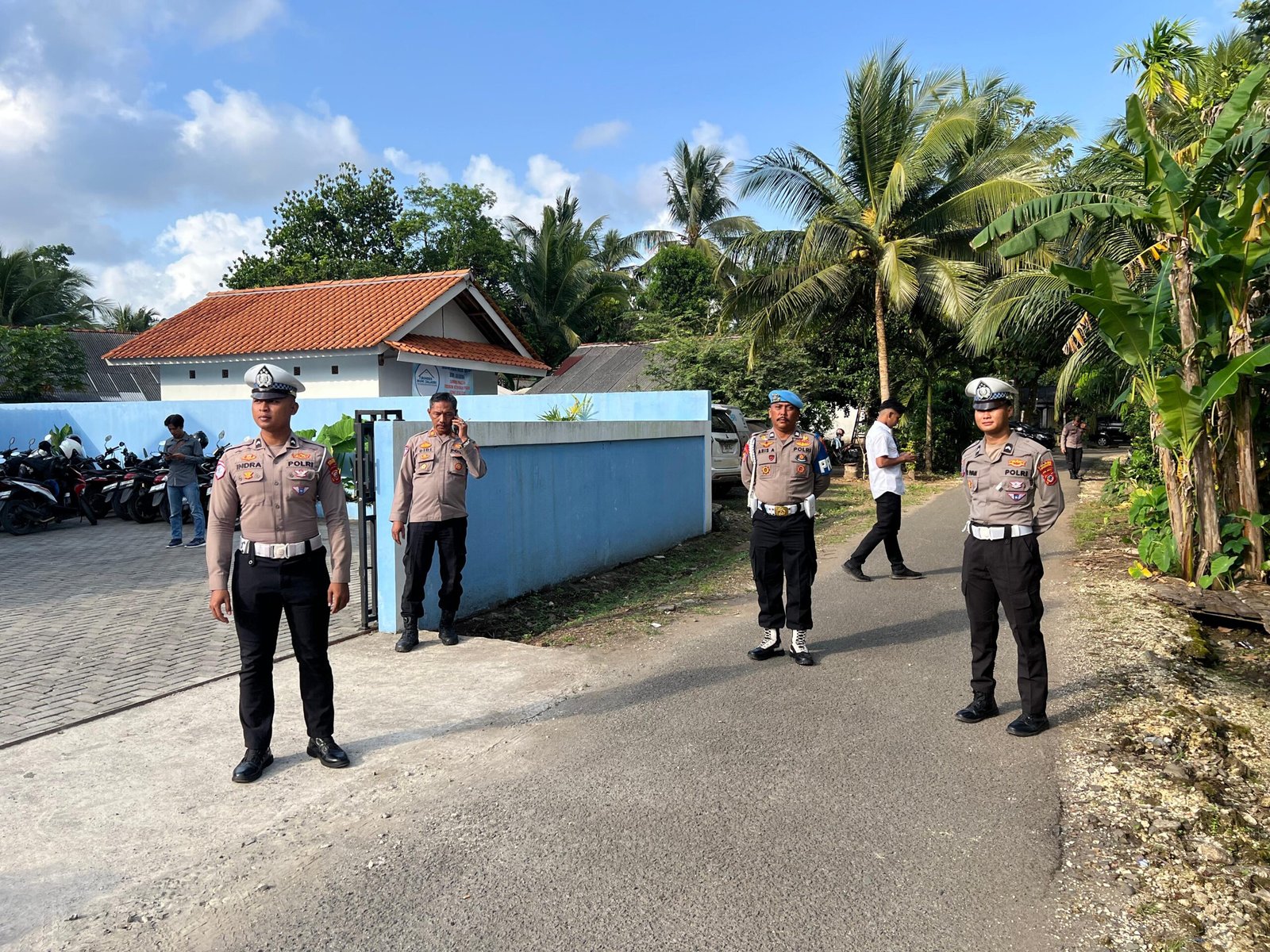 PENGATURAN ARUS LALU LINTAS PERESMIAN SPPG