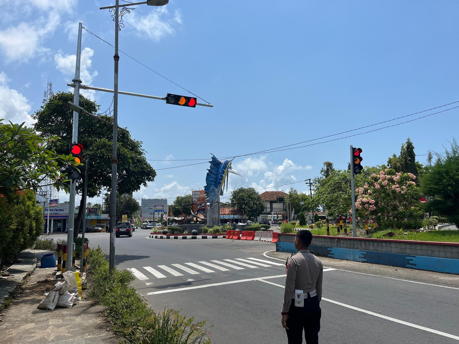 PENGECEKEAN TRAFFIC LIGHT