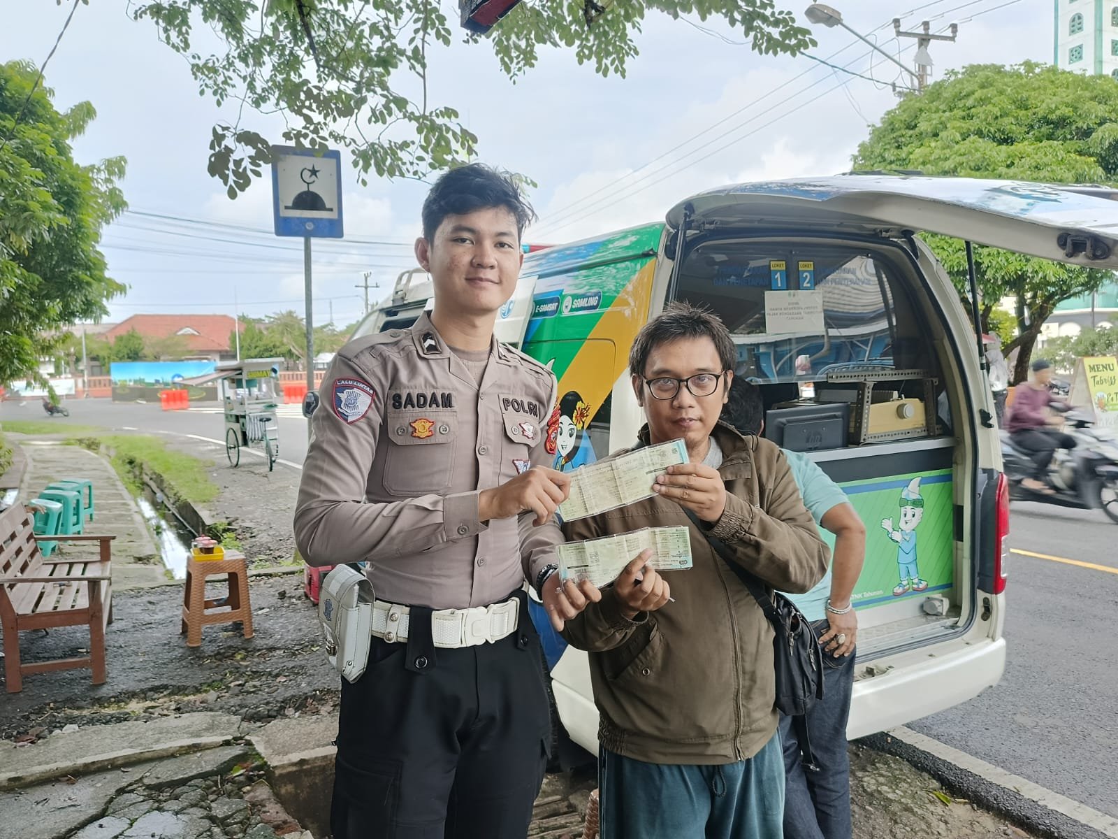 PELAYANAN SAMLING