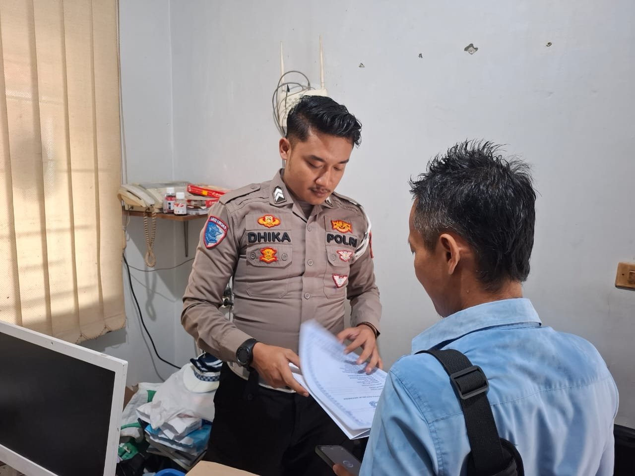 Polantas Menyapa, Sosialisasikan Mekanisme Perpanjang STNK dan Pajak Tahunan kepada Masyarakat Pangandaran