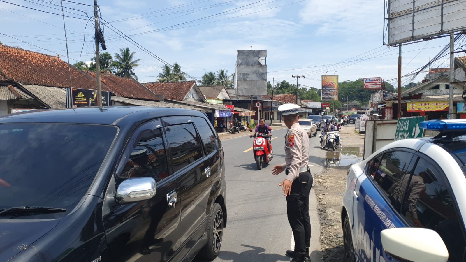 GATUR LALIN BRIPDA YUDIS