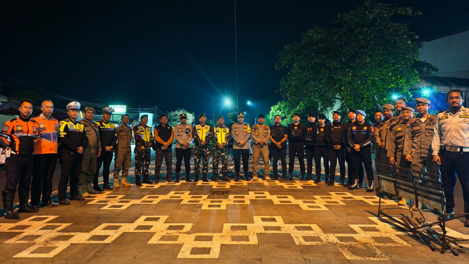 Patroli Gabungan Polres Pangandaran Jelang Ramadan, 100 Botol Miras Diamankan