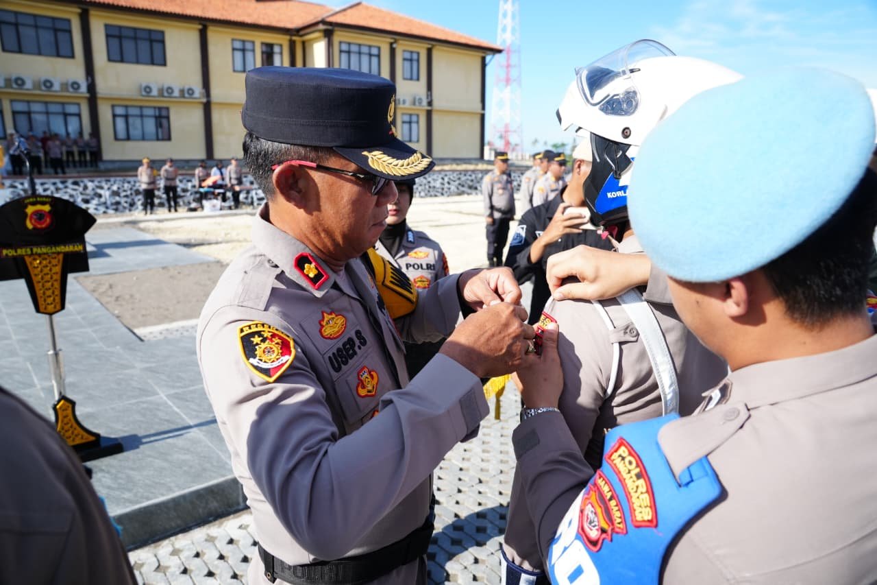 Polres Pangandaran Gelar Apel Operasi Keselamatan Lodaya 2026