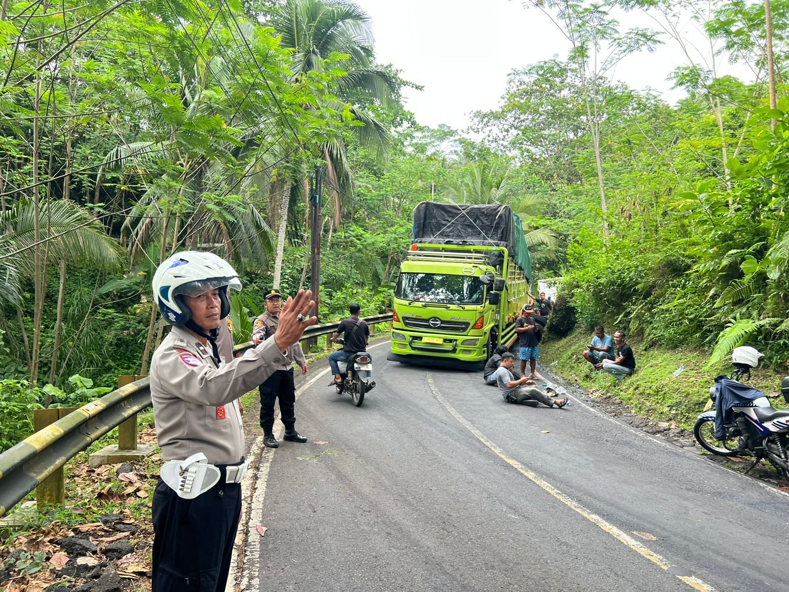 PENGATURAN LAKA LANTAS