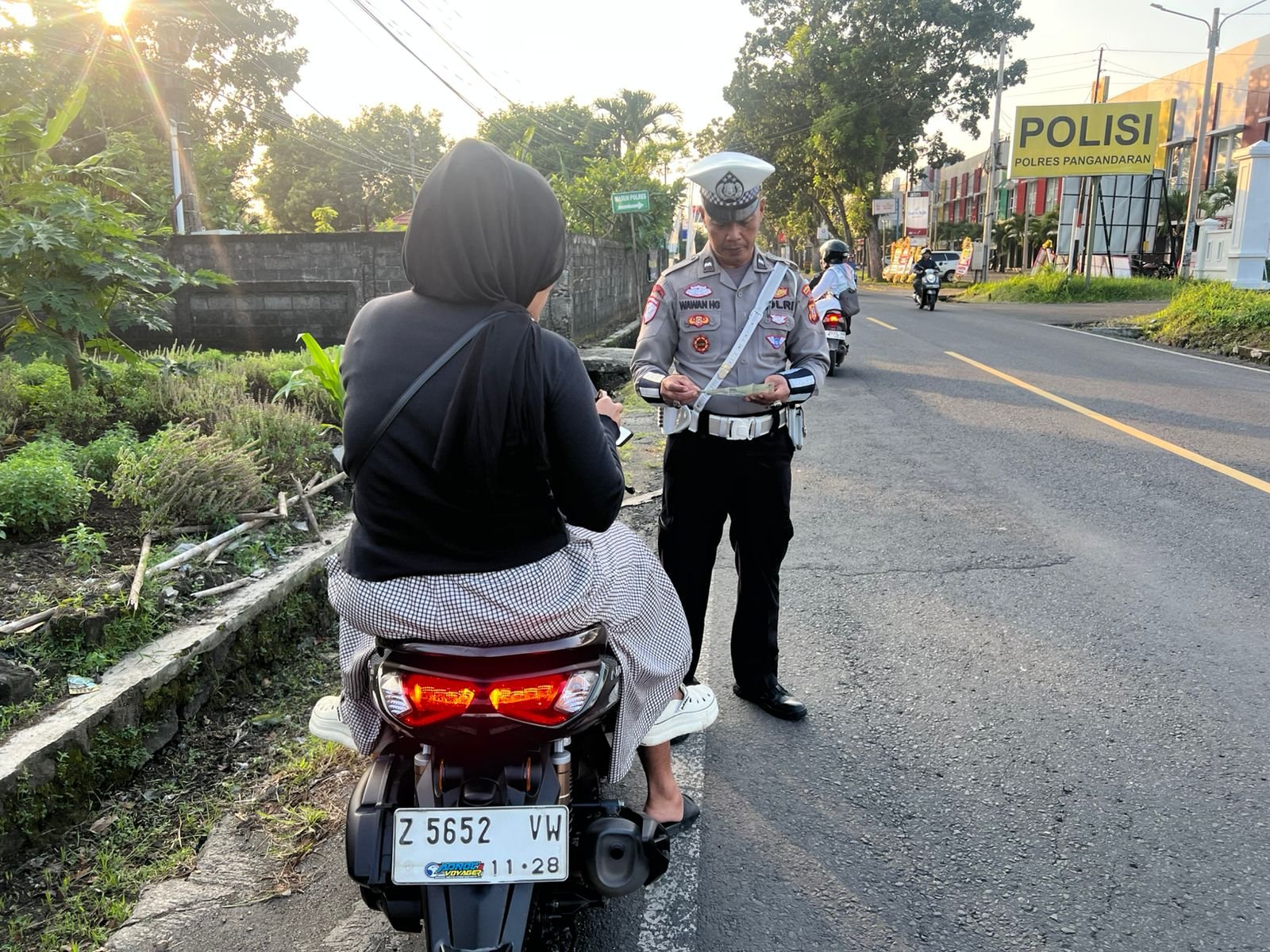 PENEGURAN PAGI