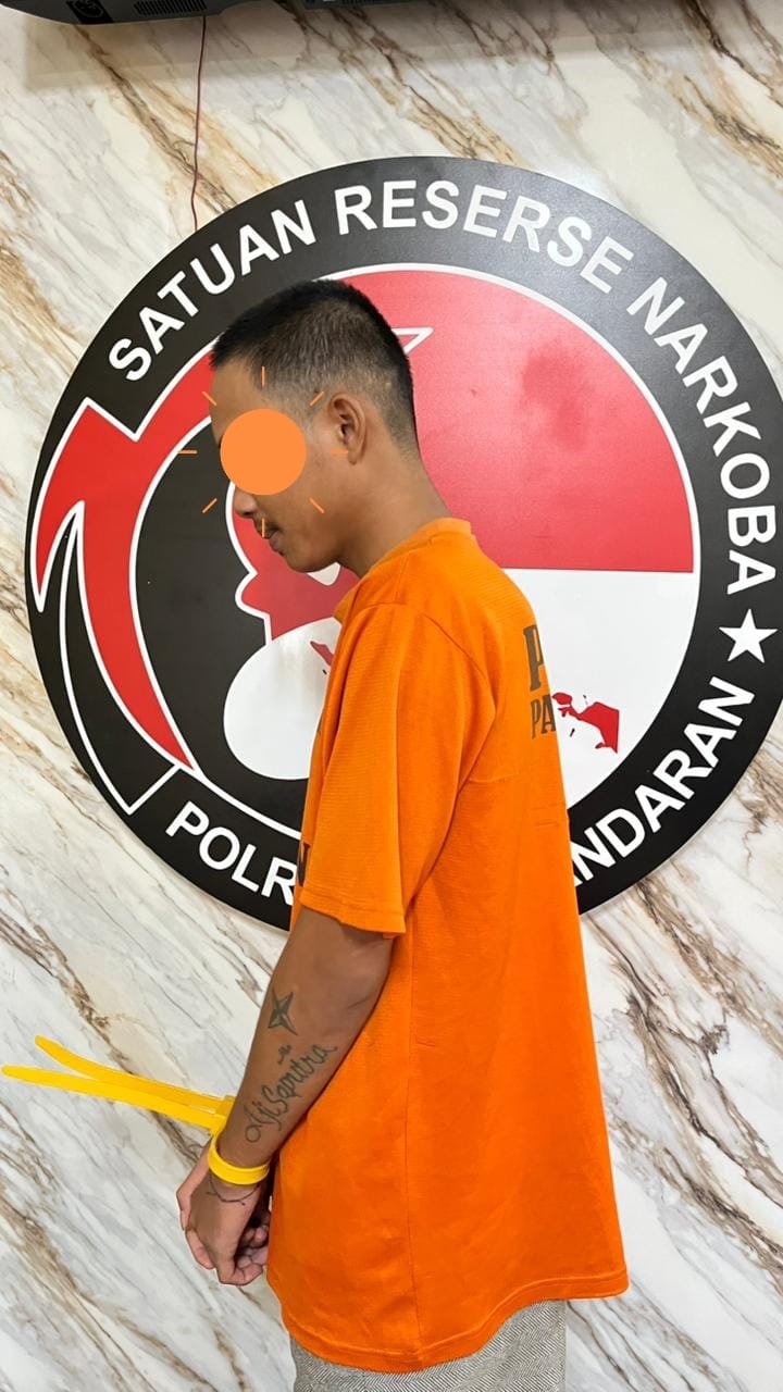 Diduga Edarkan Ratusan Butir Obat Terlarang, Pemuda 18 Tahun Diamankan SatRes Narkoba Polres Pangandaran