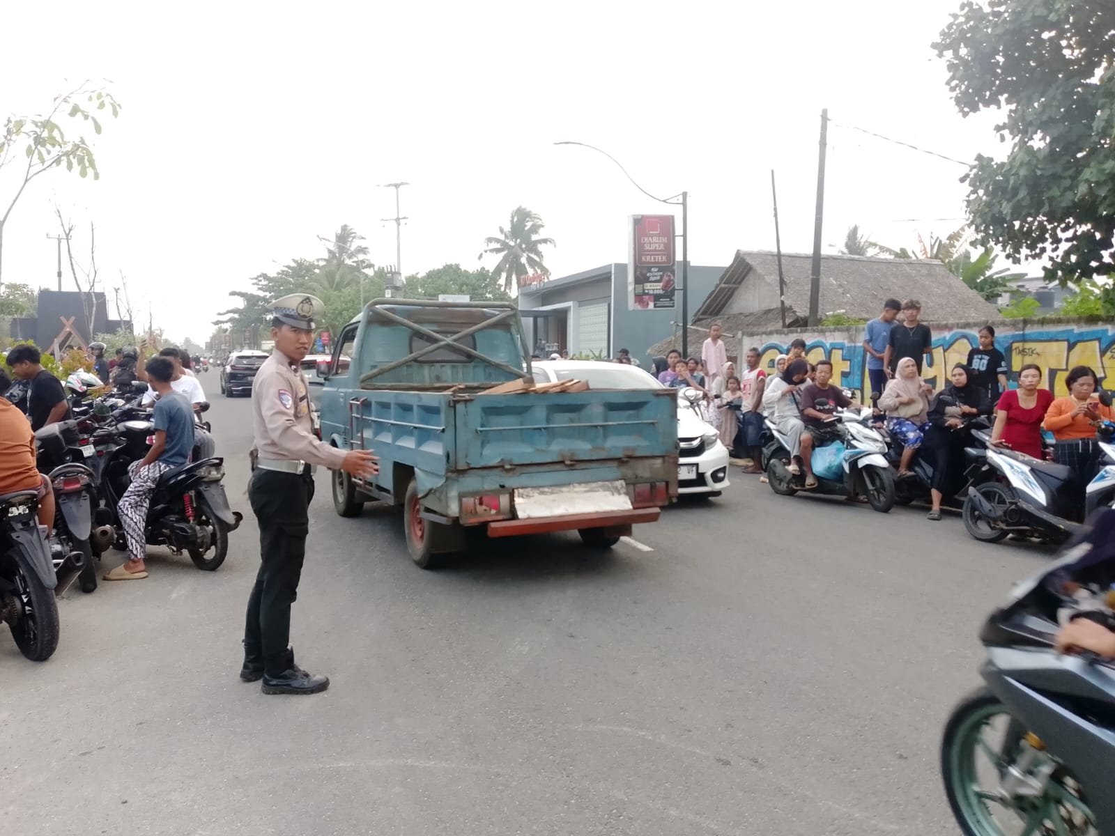 GATUR ARUS LALIN