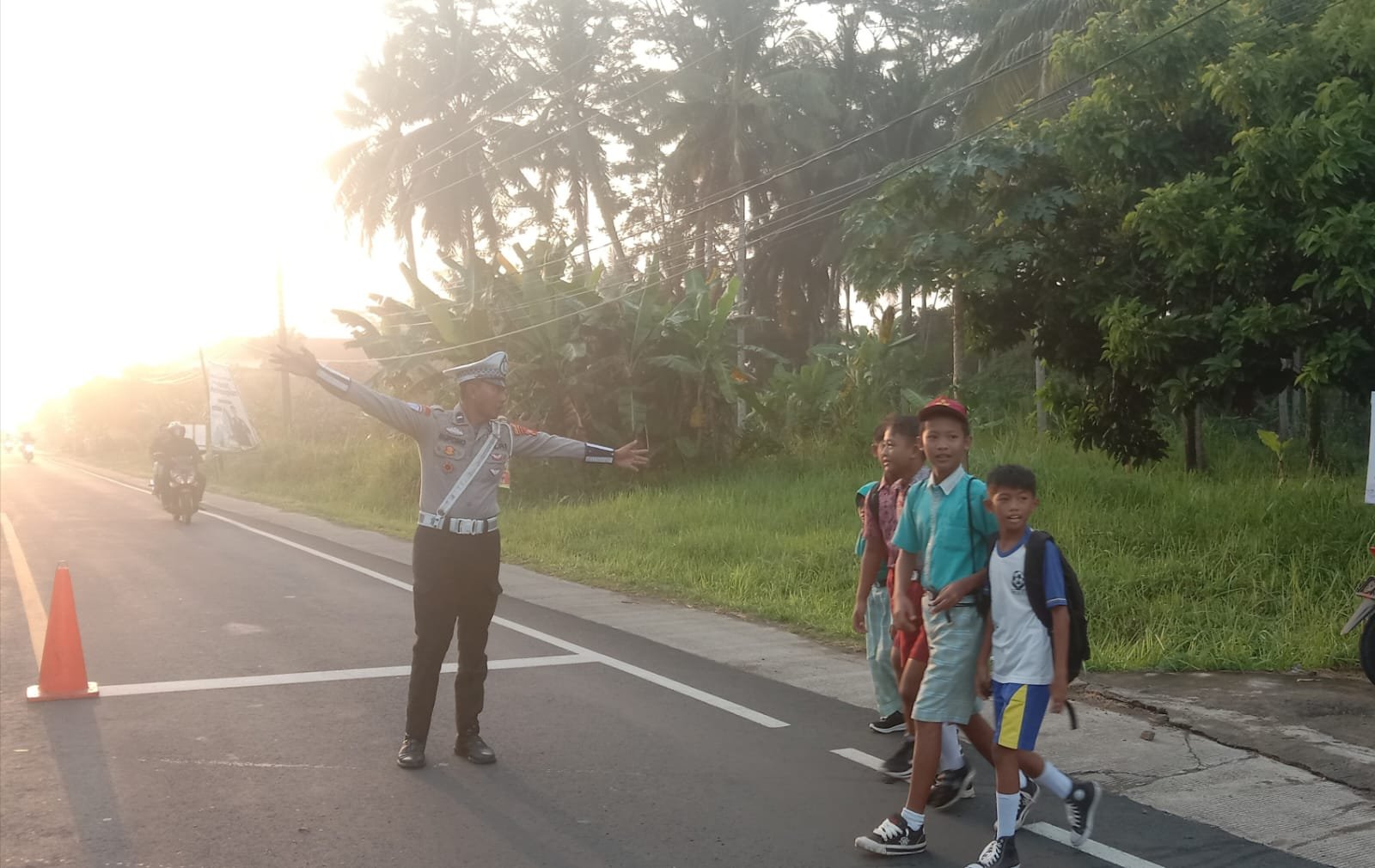 GATUR ANAK SEKOLAH