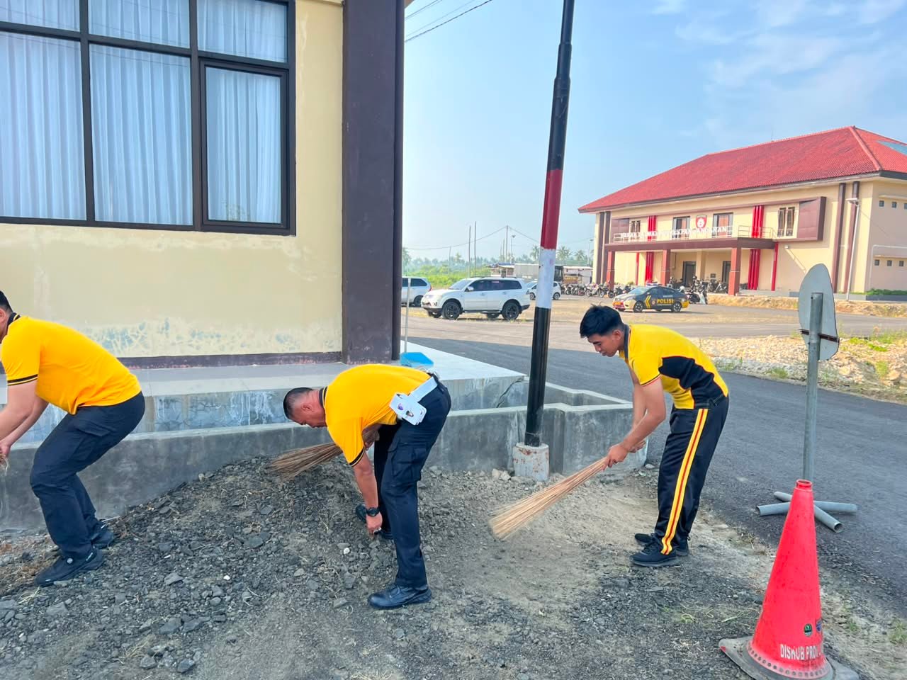 OPS BERSIH BERSIH