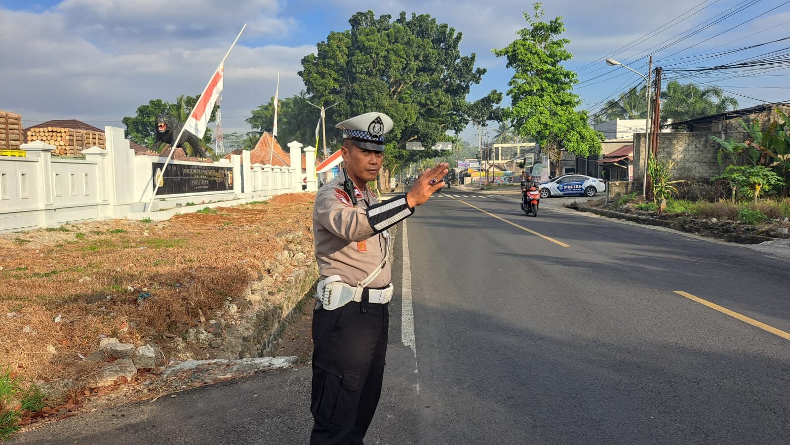 DAKGARKUM PAGI
