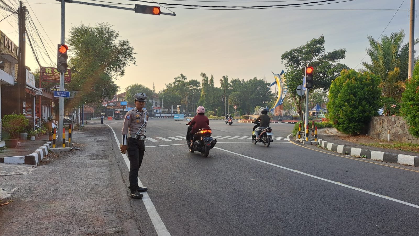 DAKGARKUM PAGI