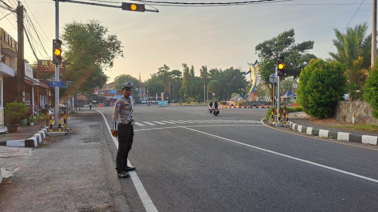 DAKGARKUM PAGI