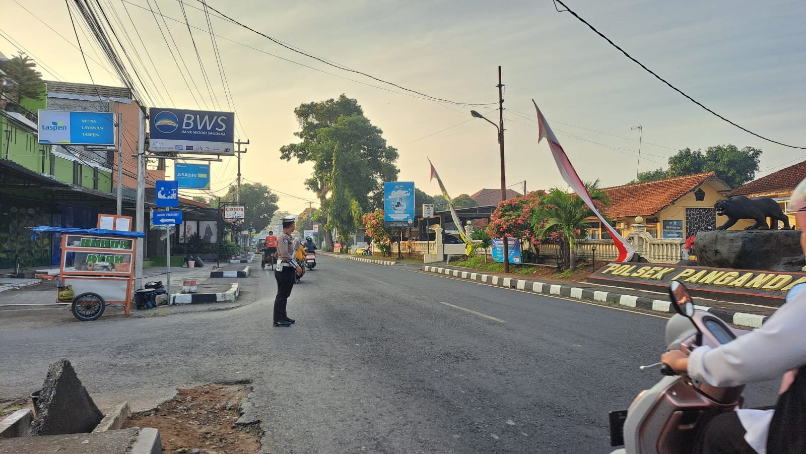 DAKGARKUM PAGI
