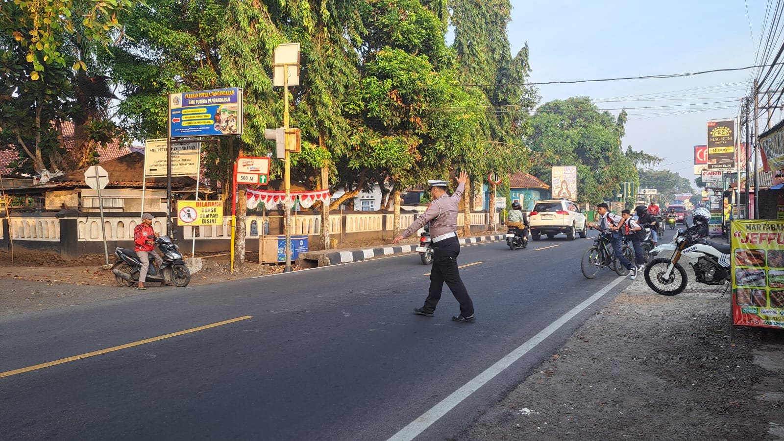 GATUR PAGI