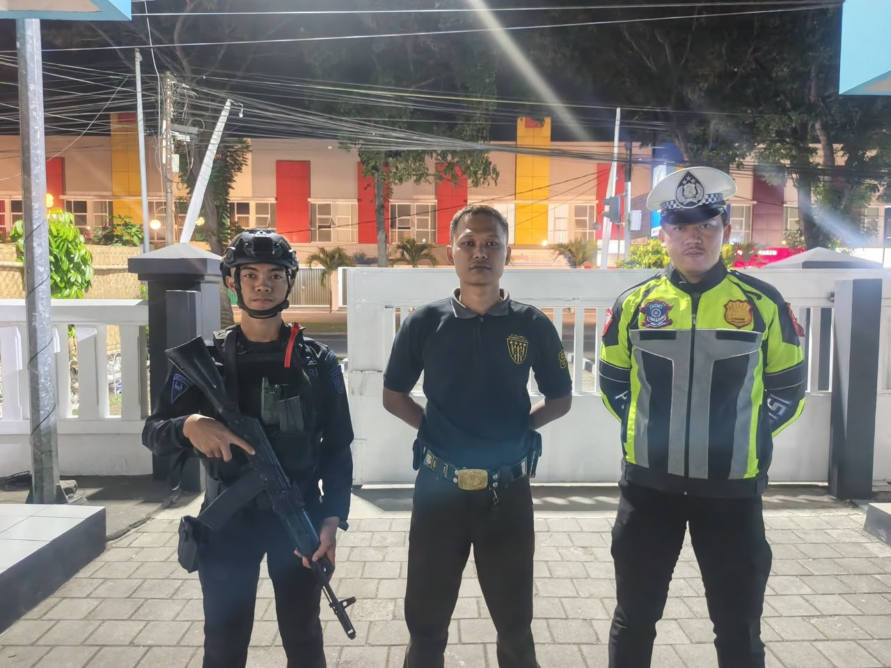 JAGA MALAM