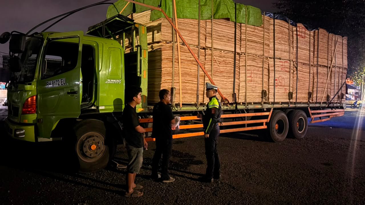 PATROLI MALAM