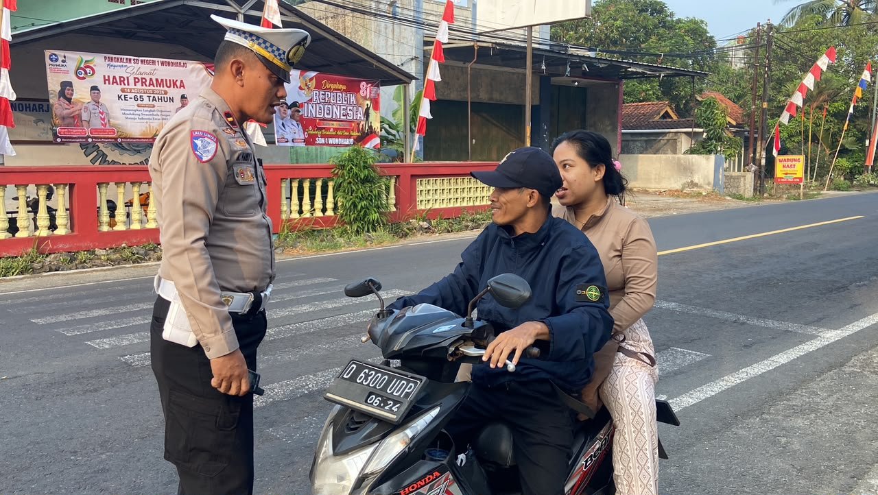 DAKGARKUM PAGI
