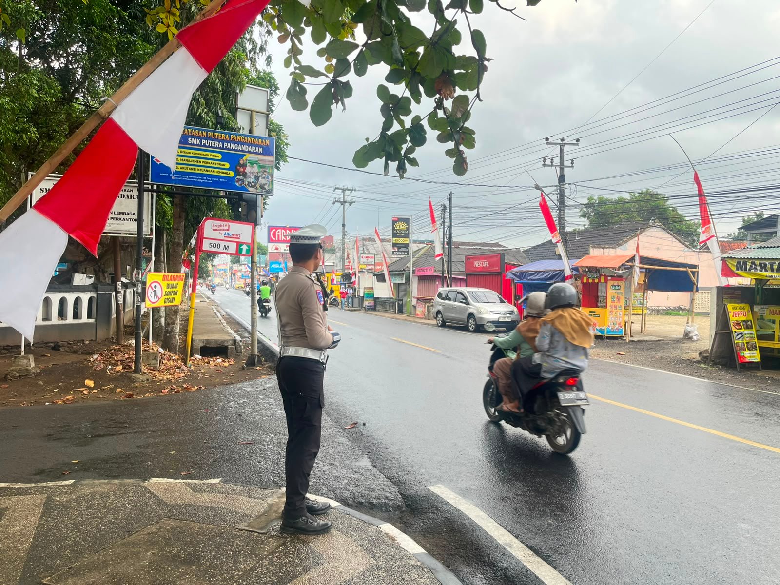 DAKGARKUM PAGI