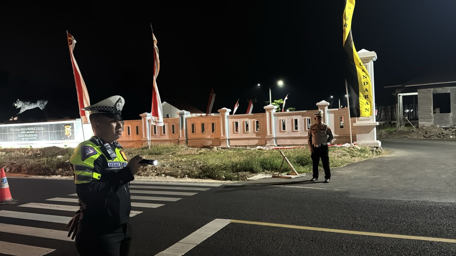 DAKGARKUM MALAM