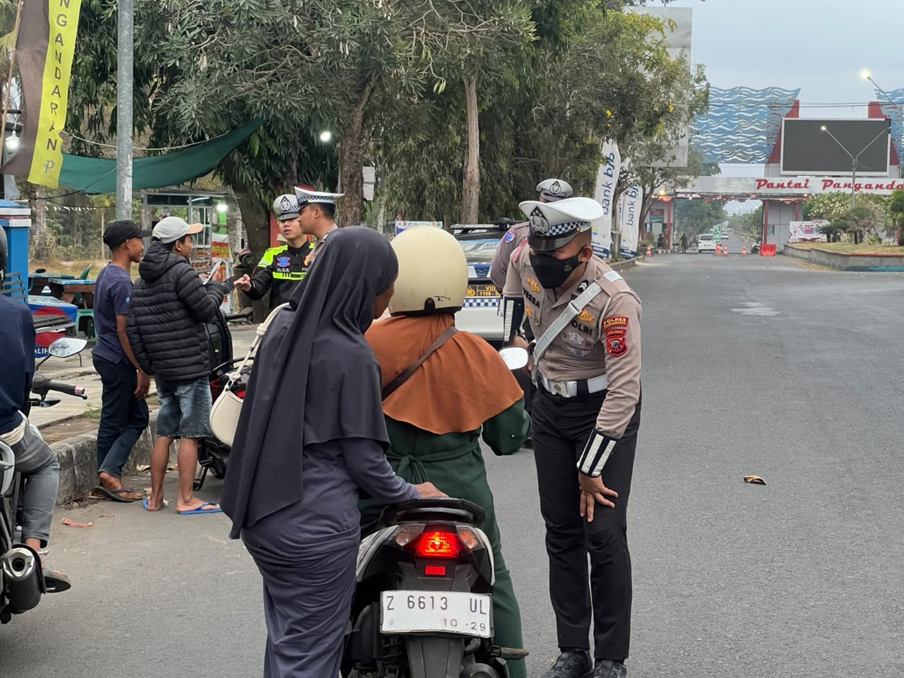 DAKGARKUM PAGI