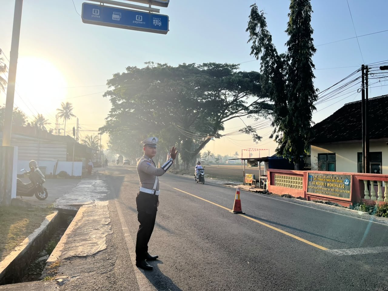 GATUR PAGI