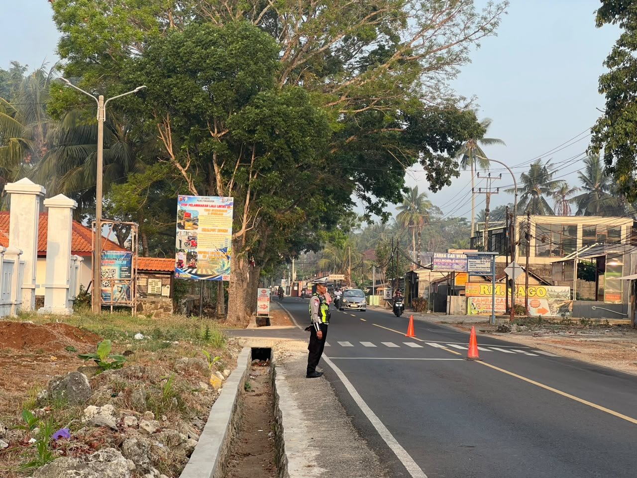 STRONG POINT PAGI HARI LANTAS
